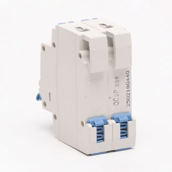Выключатель нагрузки CBM-LV Takel 2p 40A 230-400В категория АС-22А IP20