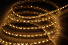 Світлодіодна стрічка 12V SMD5050 60LED IP65 Standart герметична теплий білий