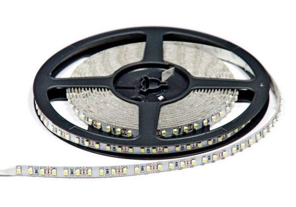 Светодиодная LED лента 5м SMD3528 60 IP65 герметичная белая Premium