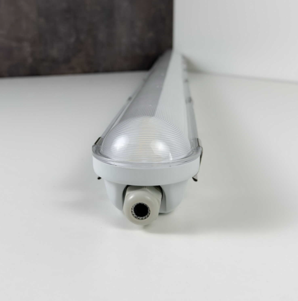 Світильник лінійний Led Rayfor WL01 1200мм 40W 6400Lm 3CCT IP66 Philips 3р