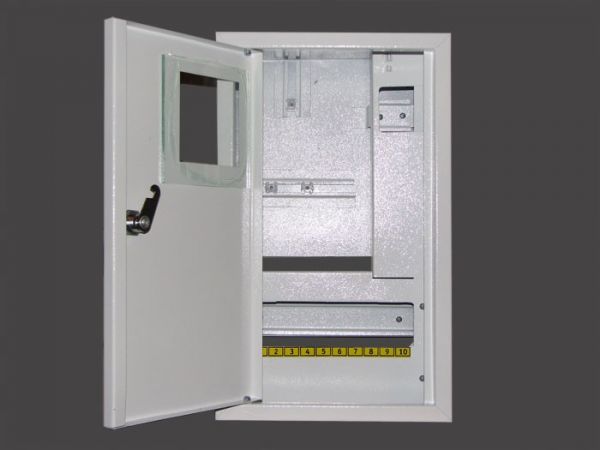 Щит встроенный для 1 фазного счетчика и 10 модулей NOVA ШМР-1Ф-В-10