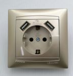 Розетка с заземлением + гнезда 2USB золото Sakura Lemanso LMR1231