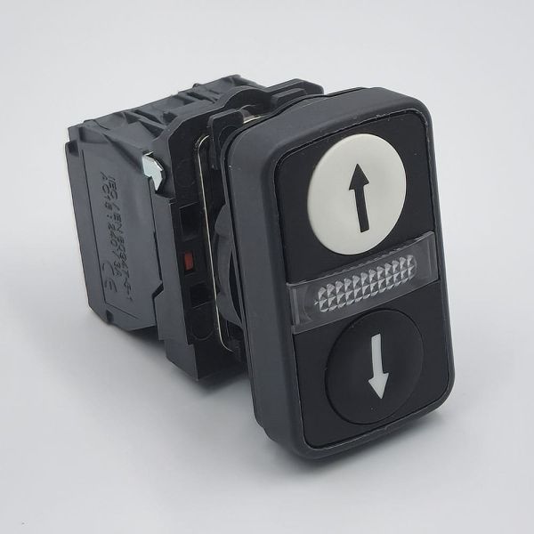 Кнопка управления двойная с подсветкой TK5-AWA8317 стрелки 24v 1NO+1NС  IP66 Takel