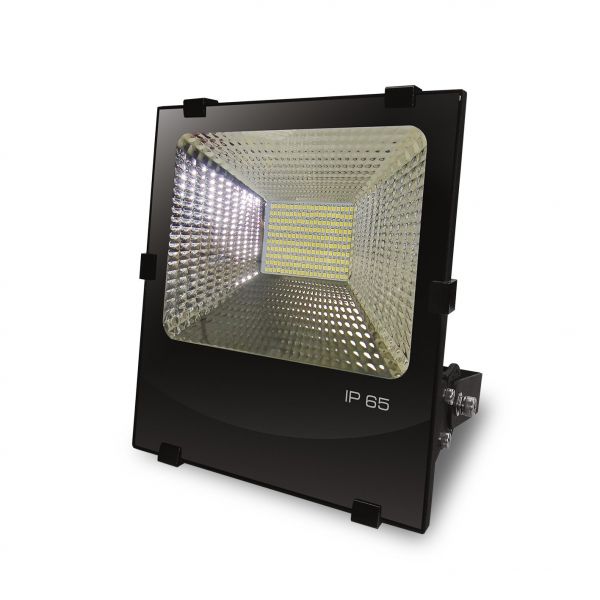 Прожектор SMD чорний з радіатором 100W 6500K High Рower EUROLAMP LED