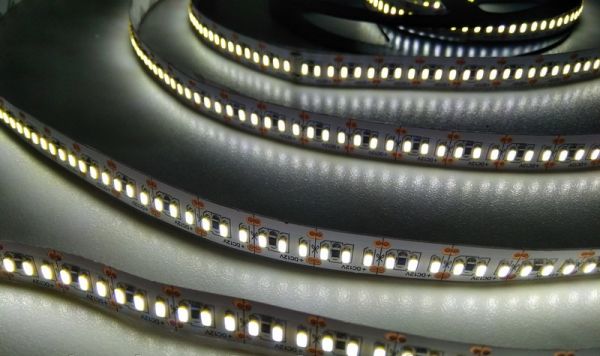Светодиодная LED лента 5м SMD3014 240 IP33 белая (Premium)