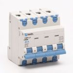 Выключатель нагрузки CBM-LV Takel 4p 40A 230-400В категория АС-22А IP20