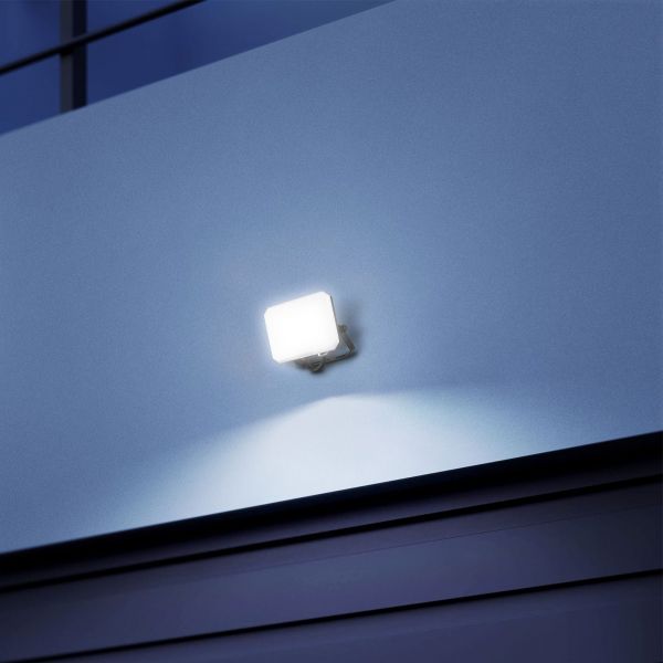 LED прожектор VIDEX F3 20W 5000K 220V Black (VLE-F3-0205B)