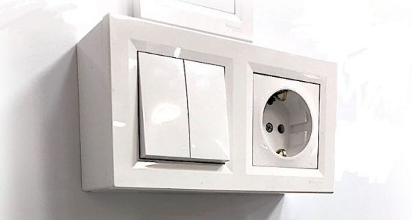 Коробка для наружного монтажа НАБОРНАЯ сталь Asfora Plus Schneider Electric EPH6100262