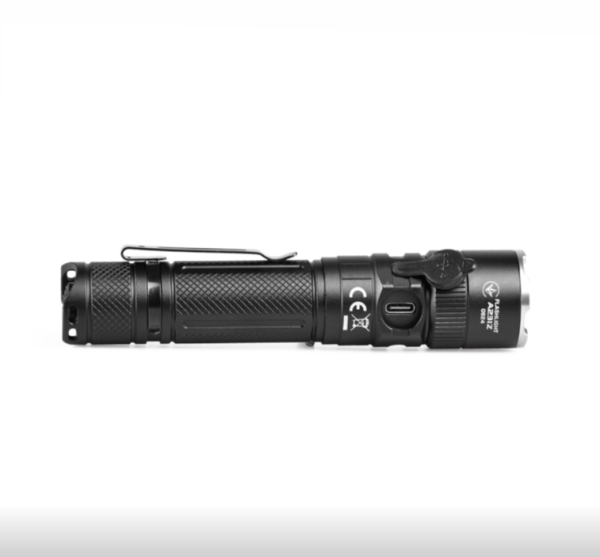 Фонарик портативный Led Videx аккумулятор сменный Li-ion 21700 4000mAh 1500Lm 5000K 230m черный