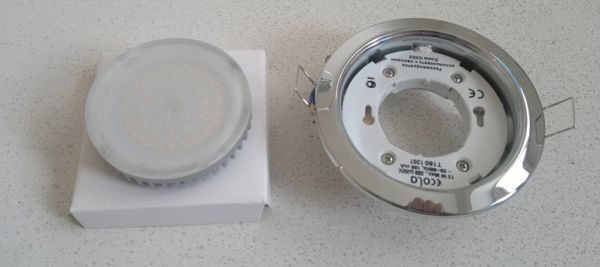 Лампа светодиодная 7W GX53 4000K Feron LB-153